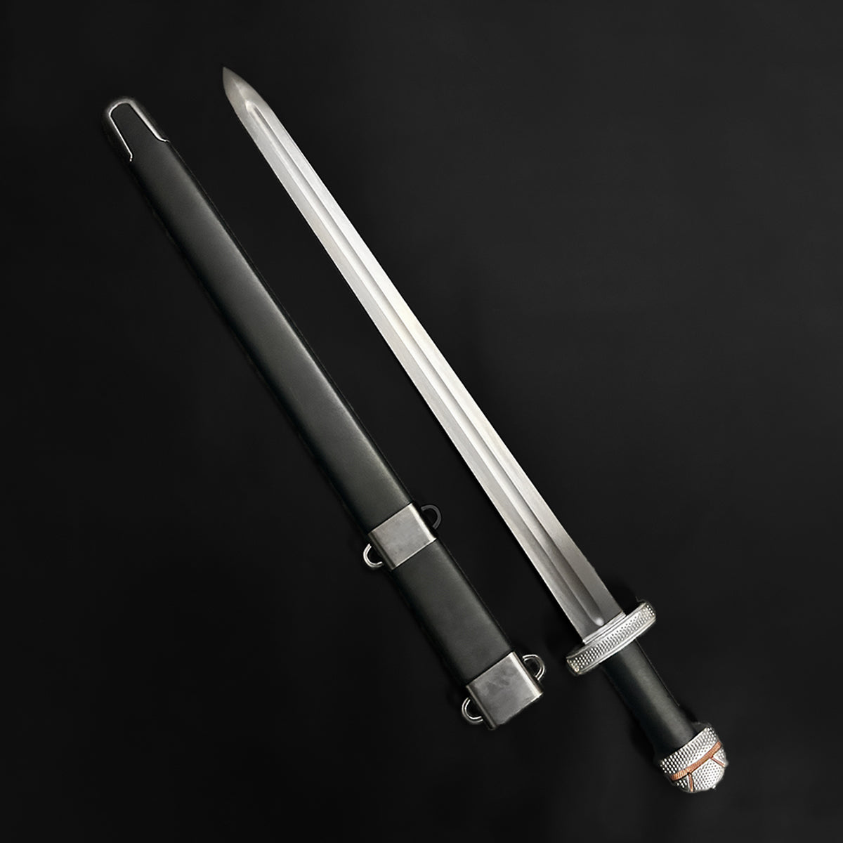 Knights Collection hand-forged viking longsword with steel blade fuller and black leather scabbard