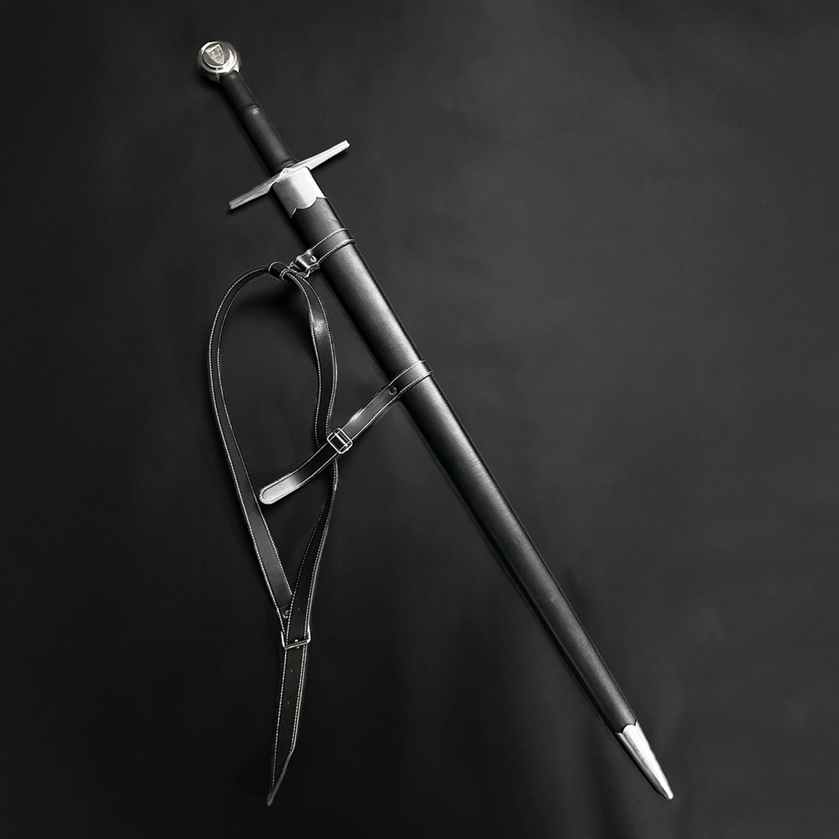 Valebrand hand-forged medieval sword with a detailed hilt and leather scabbard for collectors