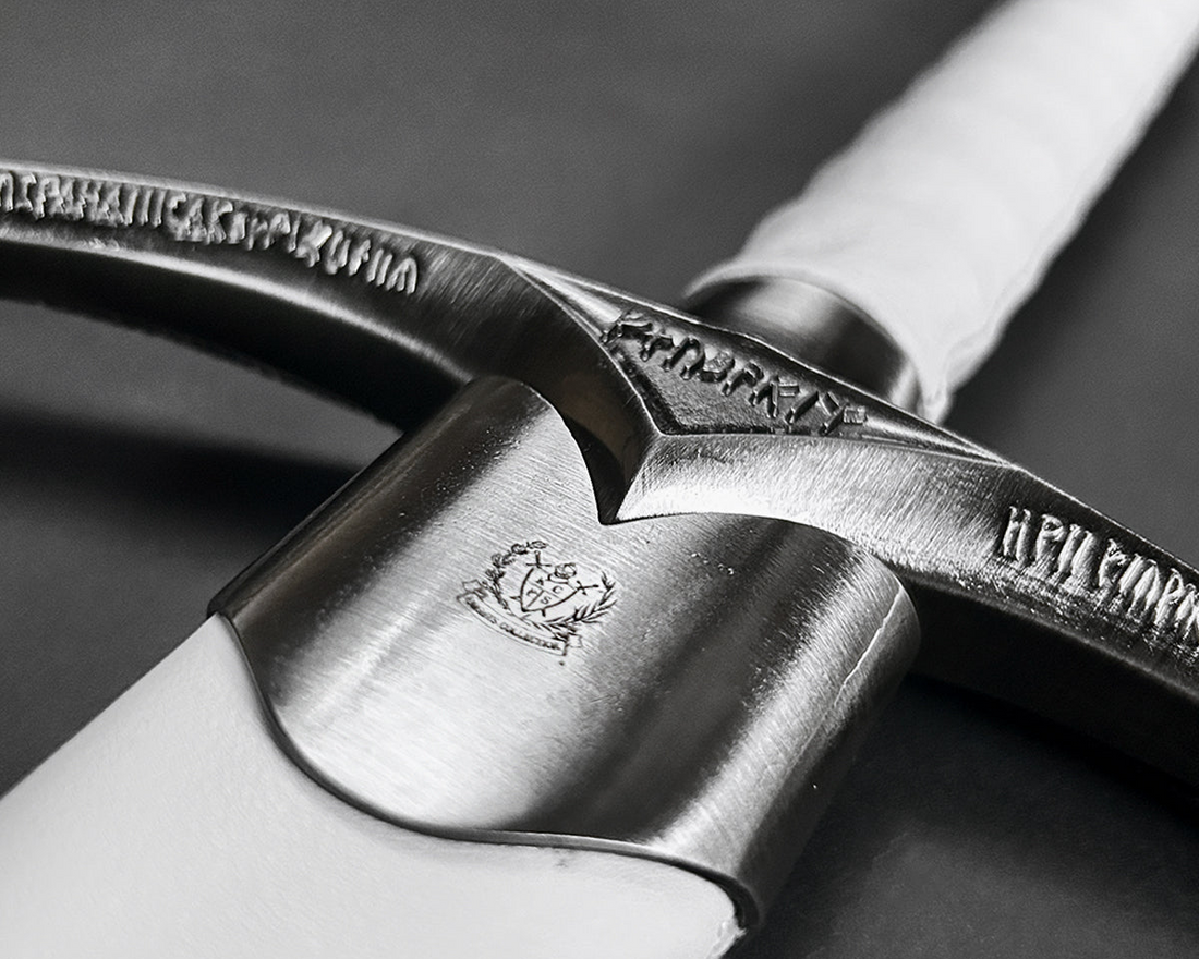 History of Medieval Weaponry: A Collector's Guide
