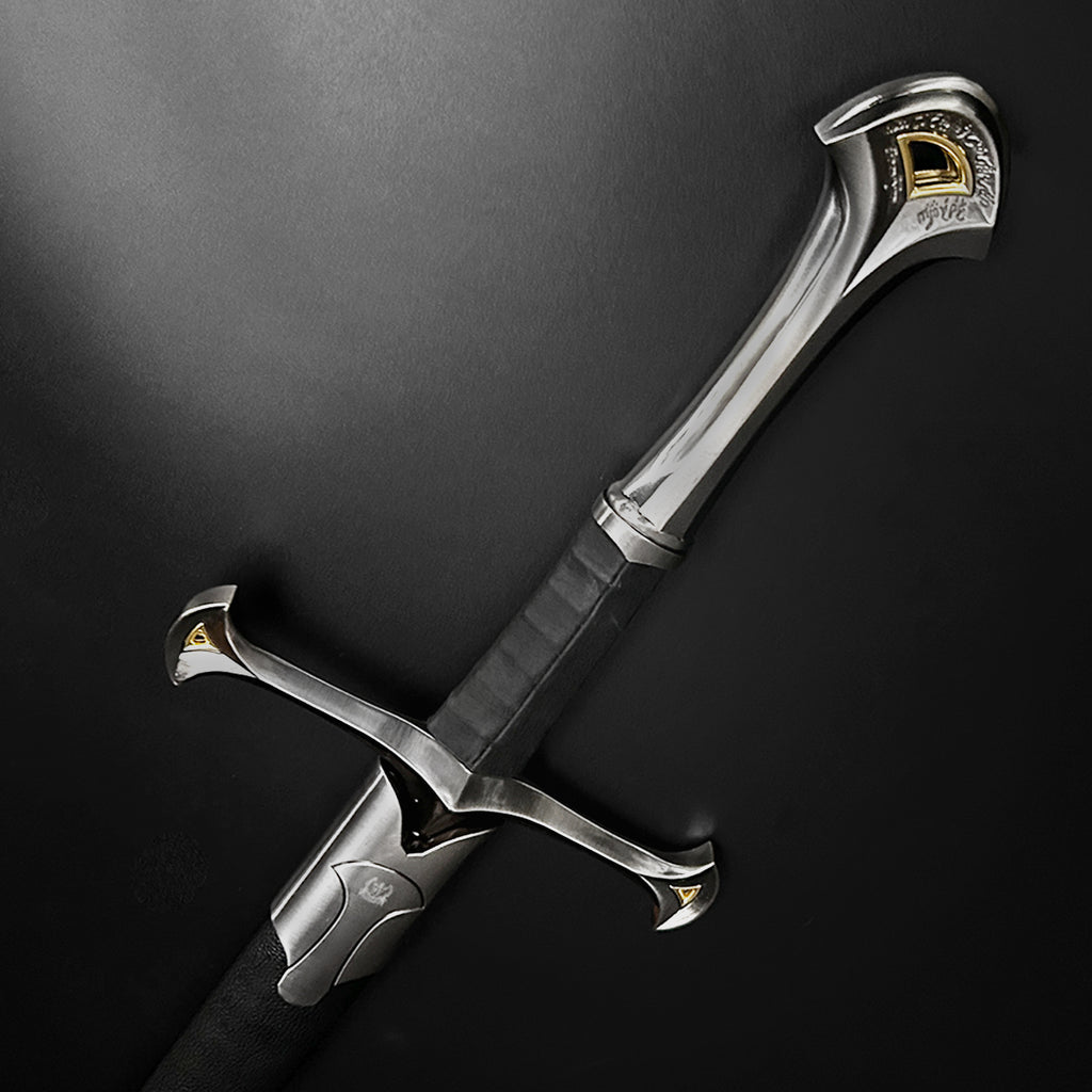 Authentic medieval king’s sword, one‑hand design, 42.25-inch blade — Knight’s Collection craftsmanship