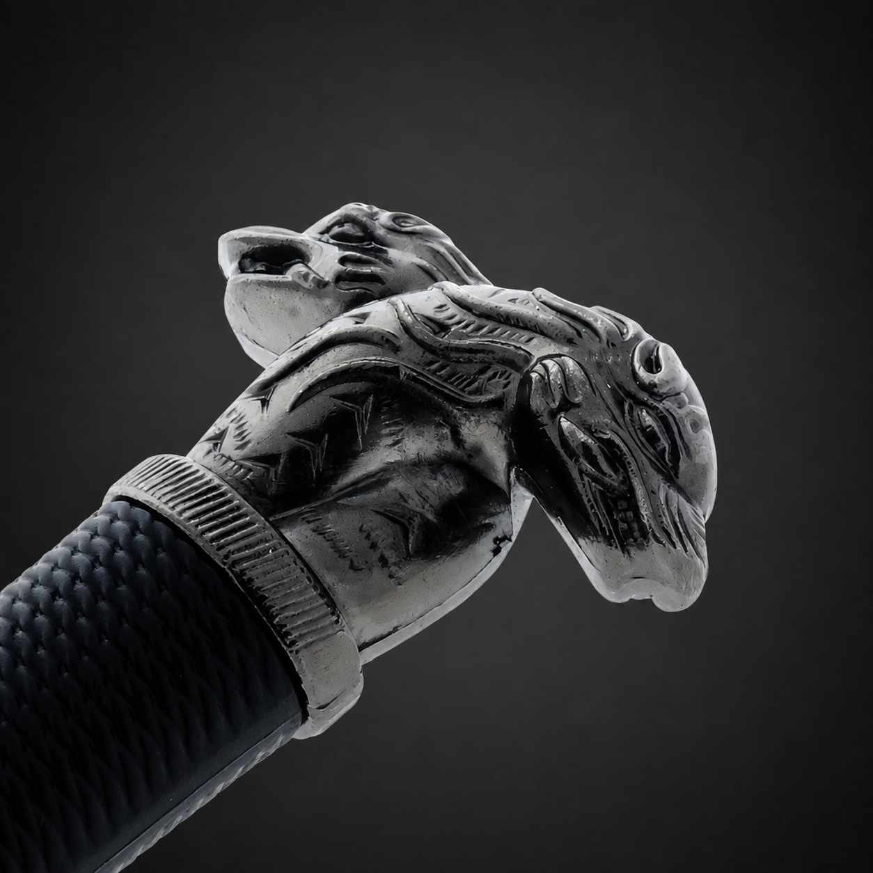 Silver double wolf head sword handle | Knight's Collection