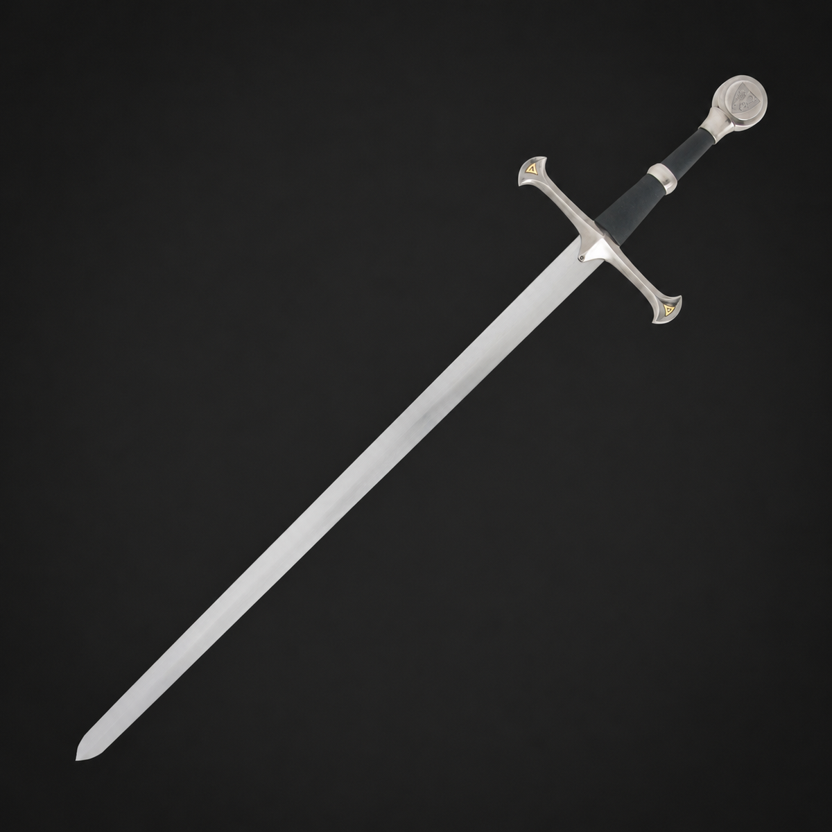 Medieval style replica steel display sword | Knight's Collection