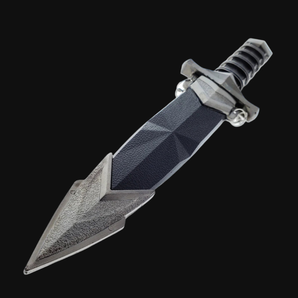 Fantasy Medieval Dagger with a detailed blade and textured handle for collectors and cosplay