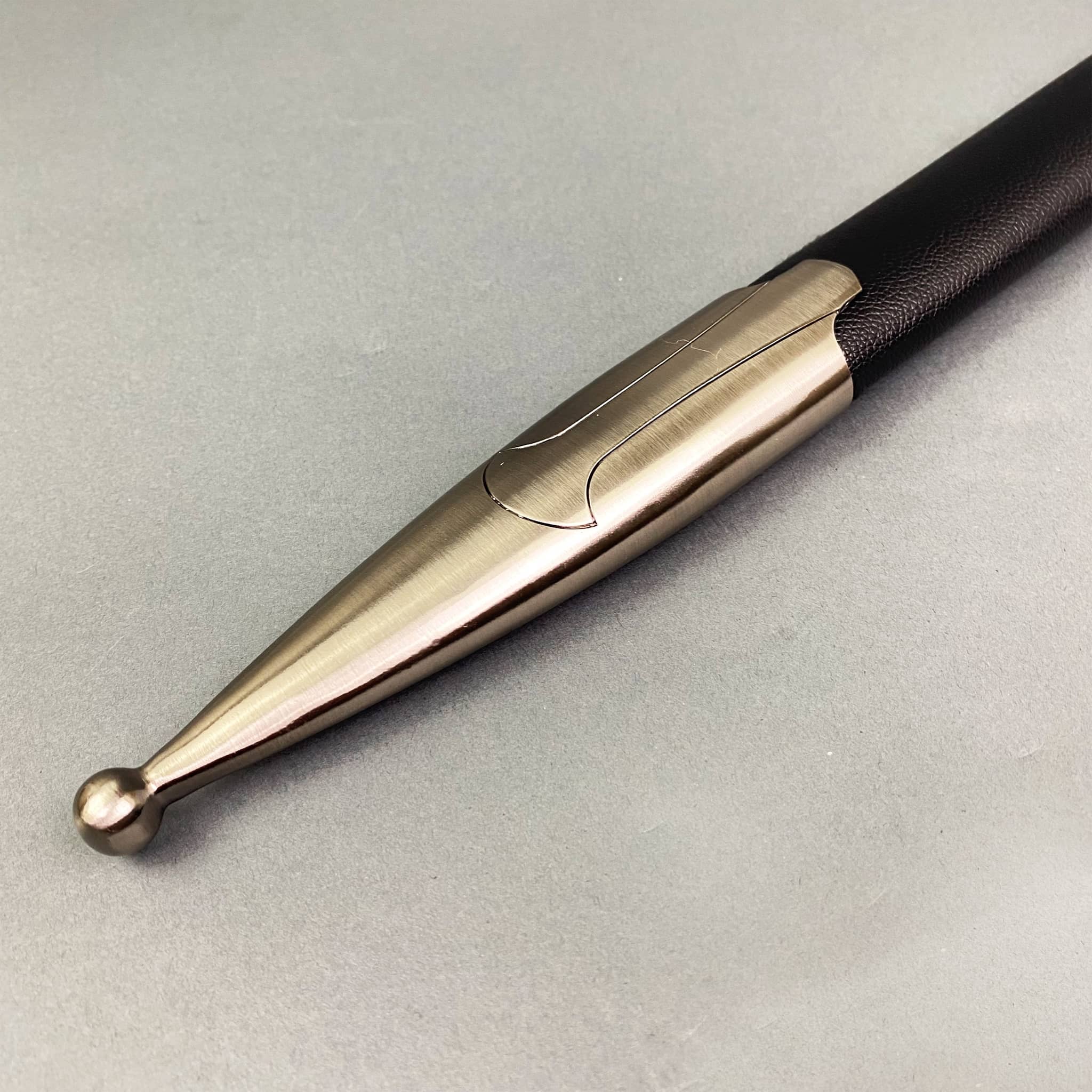 Knight's Collection one-hand sword featuring a polished grip and a hand-forged medieval blade