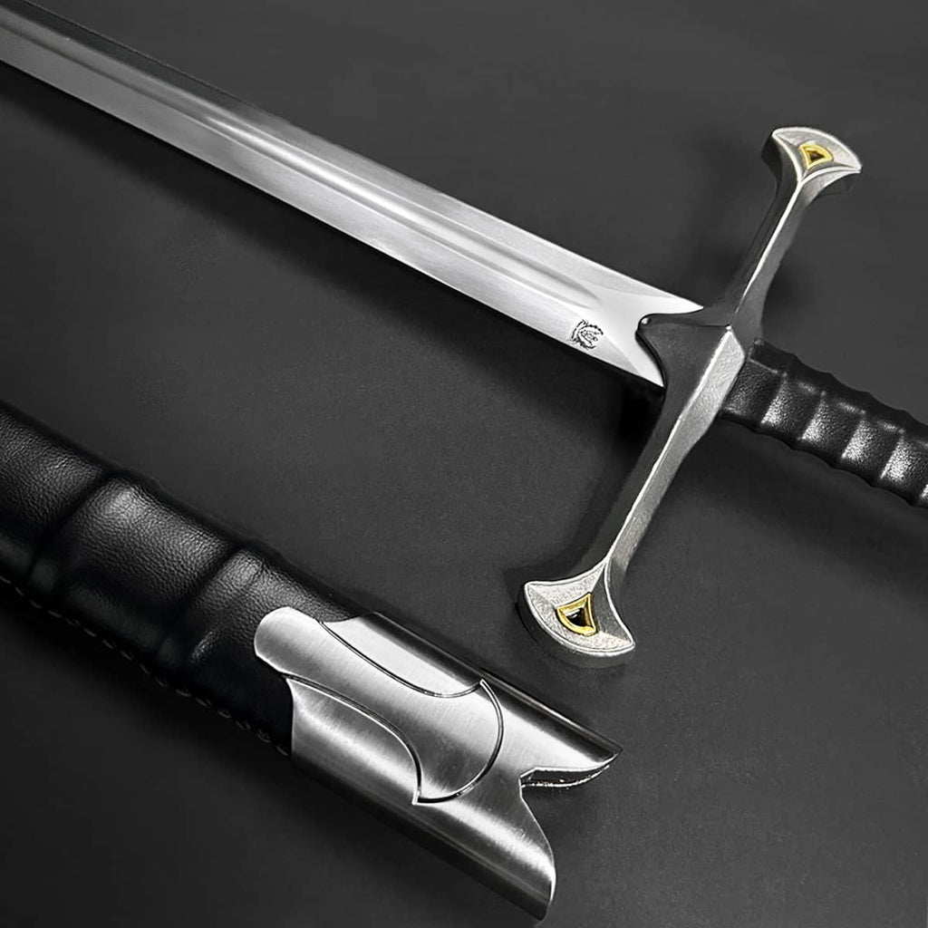 Knight's Collection Elite - Hand-Forged Medieval Sword with Detailed Grip and Blade Finish