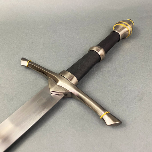 One-Hand Knight Medieval Sword with a sleek blade and a comfortable grip for reenactments and collectors
