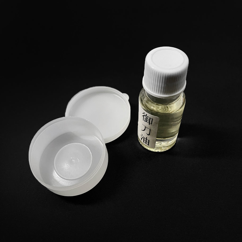 Knight's Collection Sword Cleaning Kit with oil bottle and cap for blade maintenance